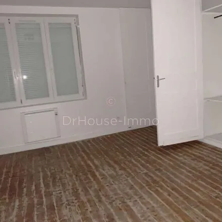Image 2 - 1 Rue Thibaut, 62220 Carvin, France - Apartment for rent