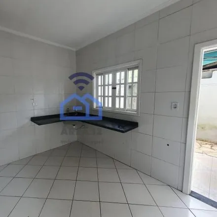 Rent this 2 bed house on Casa do Dihha in Rua Cachoeira Paulista, Ipiranga