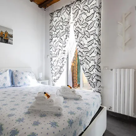 Image 2 - Interno 92, Borgo Vittorio, 92, 00193 Rome RM, Italy - Apartment for rent