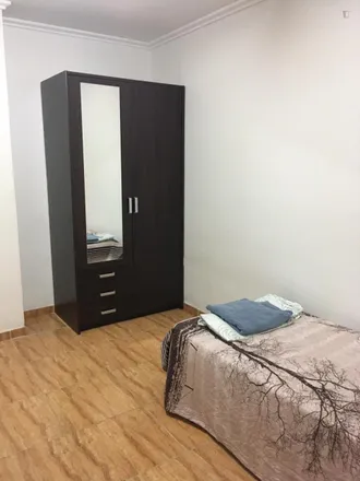 Rent this 5 bed room on Aleimuna in Carrer de Lluís Oliag, 46005 Valencia