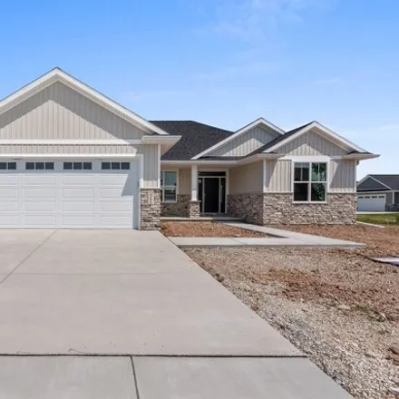 Buy this 3 bed house on Rivers Edge Drive in Kimberly, Outagamie County