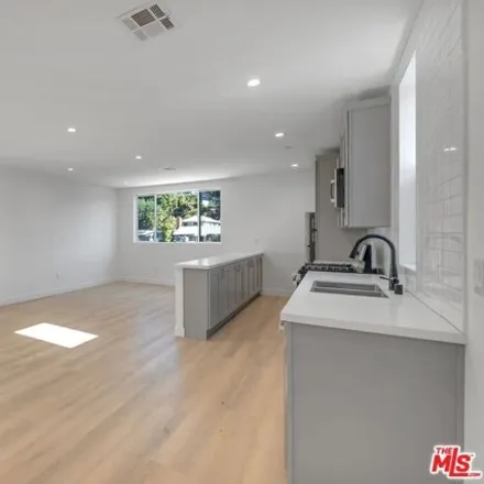 Image 1 - 3340 Effie Street, Los Angeles, CA 90026, USA - House for rent