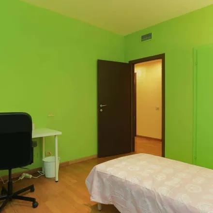 Image 3 - Naturasì, Via Giorgio Jan, 20219 Milan MI, Italy - Room for rent
