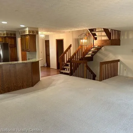 Image 6 - 5062 Timberway Trail, Oakland County, MI 48346, USA - Condo for rent