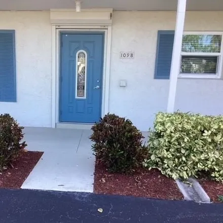 Image 2 - 349 Charlemagne Boulevard, Lely, Collier County, FL 34112, USA - Condo for sale