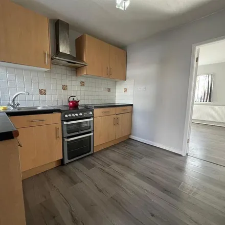Image 5 - Boswell Drive, Coventry, CV2 2GW, United Kingdom - Apartment for rent