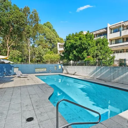 Image 2 - 22 Owens Avenue, Newington NSW 2127, Australia - Apartment for rent