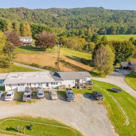 Buy this 6 bed house on Point Lookout Lane in Independence, Grayson County