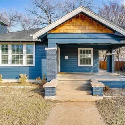 Rent this 3 bed house on 3820 Calmont Avenue in Fort Worth, TX 76107
