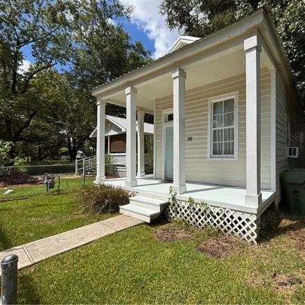 Image 3 - 719 N Florida St, Covington, Louisiana, 70433 - House for rent