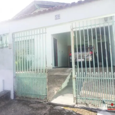 Buy this 5 bed house on Rua Linhares in Conjunto Habitacional Gabriel Hernadez, Catanduva - SP