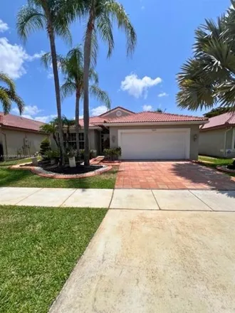 Image 3 - 565 Sw 181st Way, Pembroke Pines, Florida, 33029 - House for sale