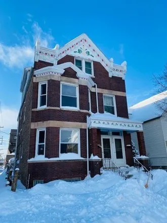 Image 2 - 2413 West Belden Avenue, Chicago, IL 60647, USA - House for sale