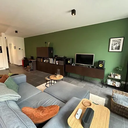 Rent this 2 bed apartment on Vennestraat 56-58 in 2400 Mol, Belgium