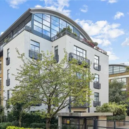 Buy this 2 bed apartment on Chiswick Green Studios in 1 Evershed Walk, London