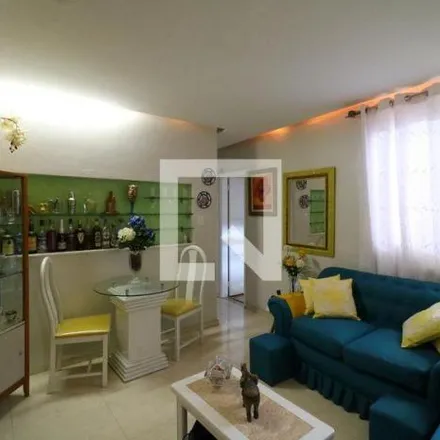 Buy this 2 bed apartment on Rua Babaçu 139 in Jardim Guanabara, Rio de Janeiro - RJ