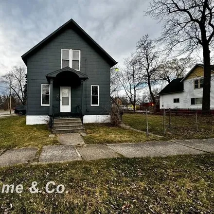 Buy this 4 bed house on 1208 Johnson Street in Saginaw, MI 48607