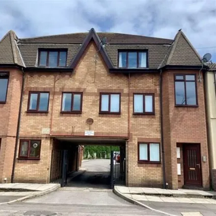 Rent this 2 bed apartment on 50A Clive Road in Cardiff, CF5 1HG