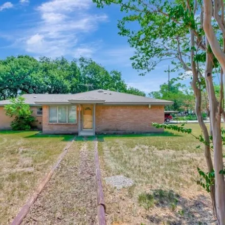 Buy this 3 bed house on 1264 Murphy Road in Colleyville, TX 76034