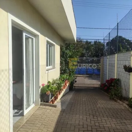 Buy this 3 bed house on Rua José Ormeneze in Centro, Vinhedo - SP