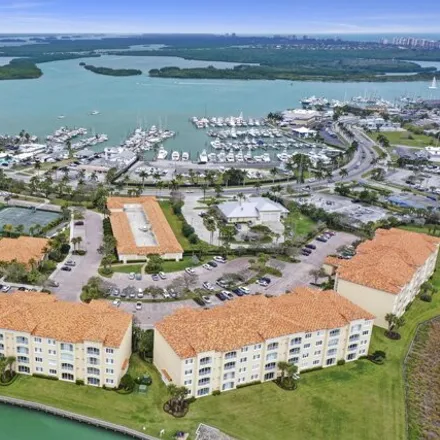 Image 5 - 34 Harbour Isle Drive, Fort Pierce, FL 34949, USA - Condo for sale