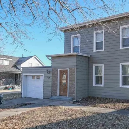 Buy this 5 bed house on 349 North Market Street in Janesville, Waseca County