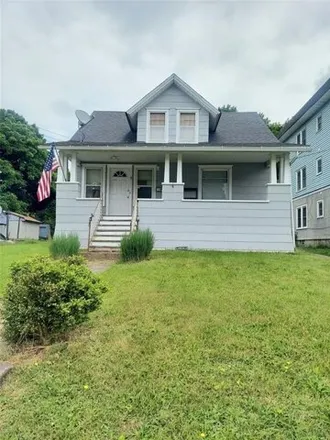 Buy this 2 bed house on 19 Lincoln Avenue in Village of Johnson City, NY 13790