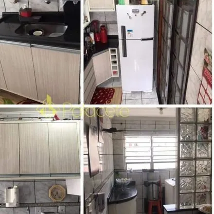 Buy this 2 bed apartment on Avenida José Olegário de Barros in Areão, Taubaté - SP