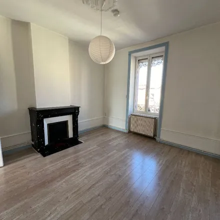 Image 6 - Era Pierre Perchey Immobilier, Rue Roger Salengro, 42300 Roanne, France - Apartment for rent