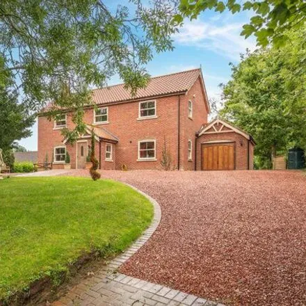 Buy this 4 bed house on Retreat Farm in Main Road, Hundleby