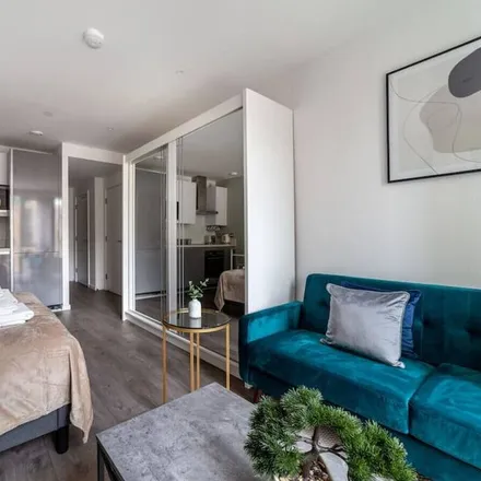 Rent this 1 bed apartment on London in SW18 1UY, United Kingdom