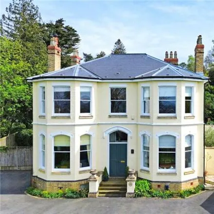 Image 1 - Wellswood House, Birchley Road, Charlton Kings, GL52 6NX, United Kingdom - House for sale