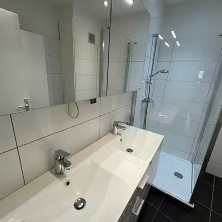 Rent this 3 bed apartment on Voie de l'Ardenne 152 in 4053 Chaudfontaine, Belgium