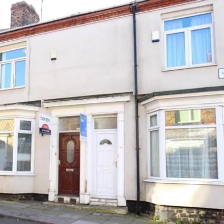 Rent this 3 bed townhouse on Vicarage Street in Stockton-on-Tees, TS19 0AJ