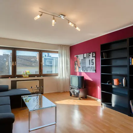 Rent this 2 bed apartment on Rheindorfer Straße 96 in 53225 Bonn, Germany