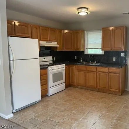Image 4 - 899 Edwards Road, Parsippany-Troy Hills, NJ 07054, USA - Apartment for rent