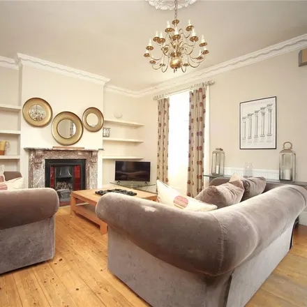 Rent this 3 bed apartment on Camden Lodge in Clarence Road, Cheltenham