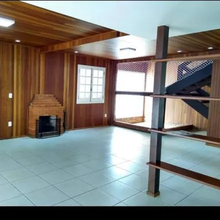 Rent this 4 bed house on Rua Professor Henrique Hargreaves in Morro do Imperador, Juiz de Fora - MG