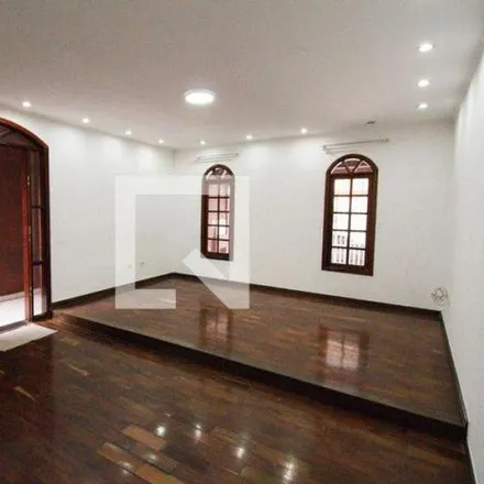 Buy this 4 bed house on Rua Luís de Almeida Fernandes in Parada XV de Novembro, São Paulo - SP