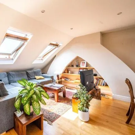 Rent this 2 bed apartment on Delaford Street in London, SW6 7LT