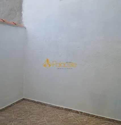 Buy this 2 bed house on Rua Doliva de Melo Leite in Residencial Pasin, Pindamonhangaba - SP