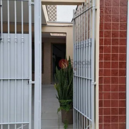 Rent this 2 bed house on Rua Assupá 200 in Vila Prudente, São Paulo - SP