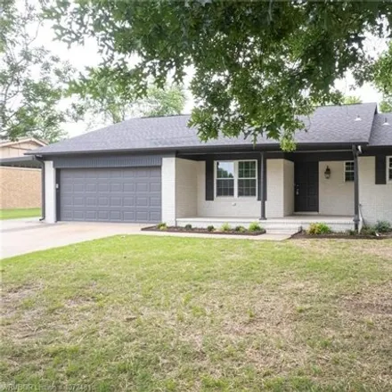Buy this 4 bed house on 1447 Meadow Circle in Cavanaugh, Fort Smith