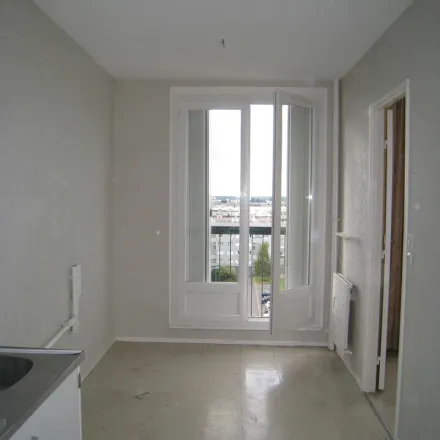 Rent this 2 bed apartment on 5 Rue André Dessaux in 45400 Fleury-les-Aubrais, France