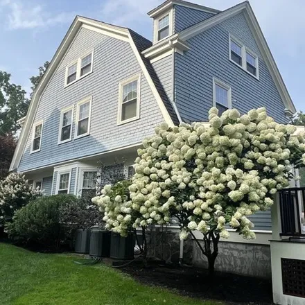 Rent this 7 bed house on 34 Glen Road in Winchester, MA 01890