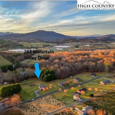 Image 3 - 189 Mountain Valley Drive, Ashe County, NC 28694, USA - House for sale