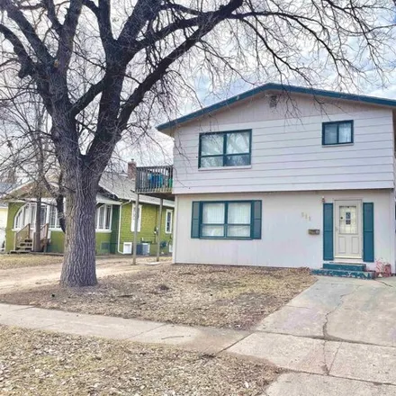 Buy this 5 bed house on 547 1st Street Northeast in Minot, ND 58703