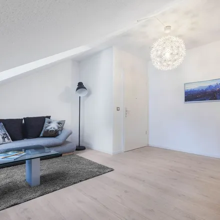 Rent this 3 bed apartment on Amtsgasse 1 in 65929 Höchst, Germany