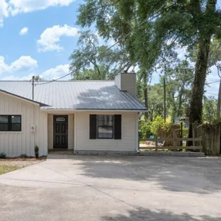 Buy this 3 bed house on 11271 71st Drive in Suwannee County, FL 32060