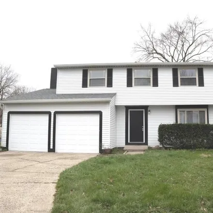 Image 3 - 10333 Woodhaven Circle, Indianapolis, IN 46229, USA - House for sale